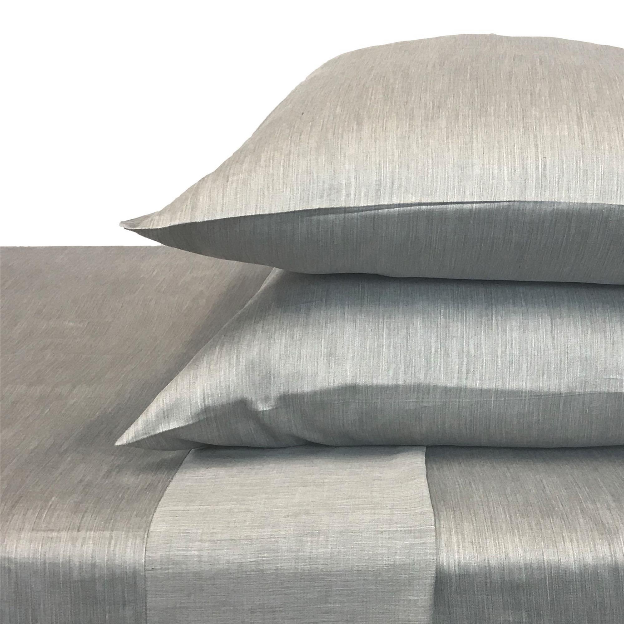 MELANGE Bamboo Pillowcase Sets - Rich, Cozy and Comfortable Pillow Cover Sets For Better Sleep - Silver